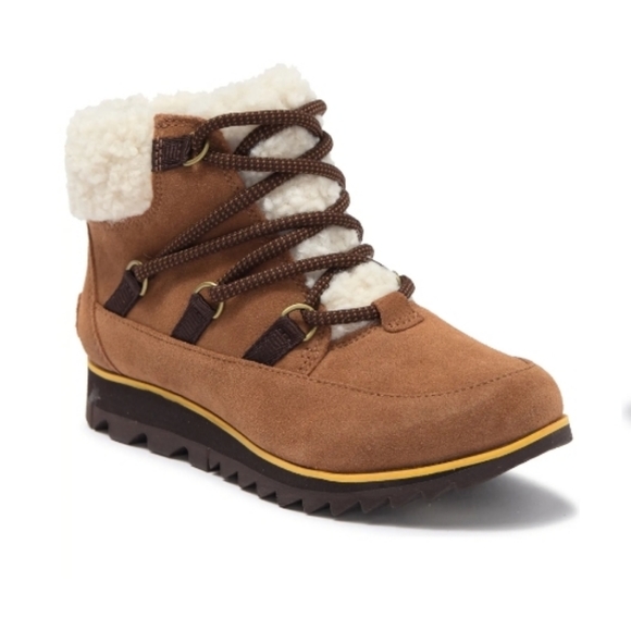 SOREL Harlow™ Waterproof Faux Shearling Lined Leather Chelsea Bootie Size 5.5 - Picture 2 of 11